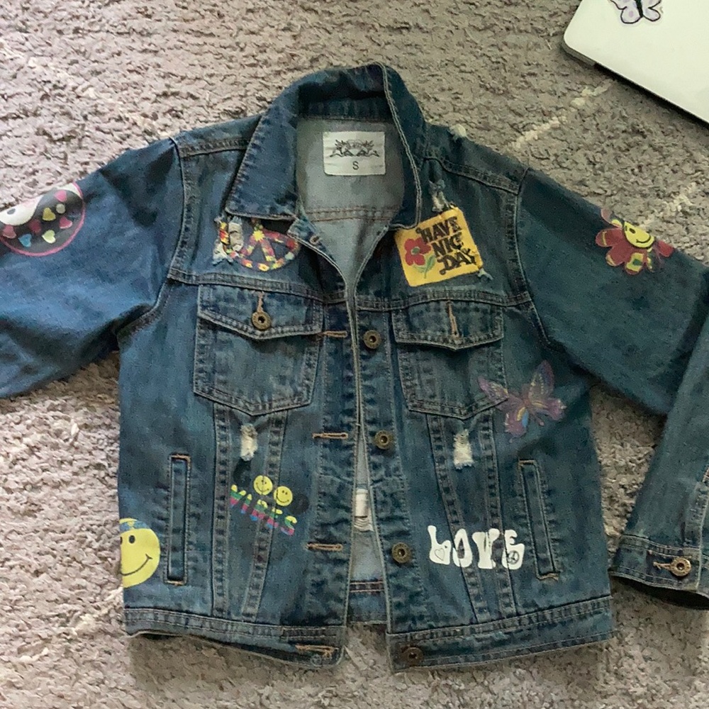 custom jean jacket 💕